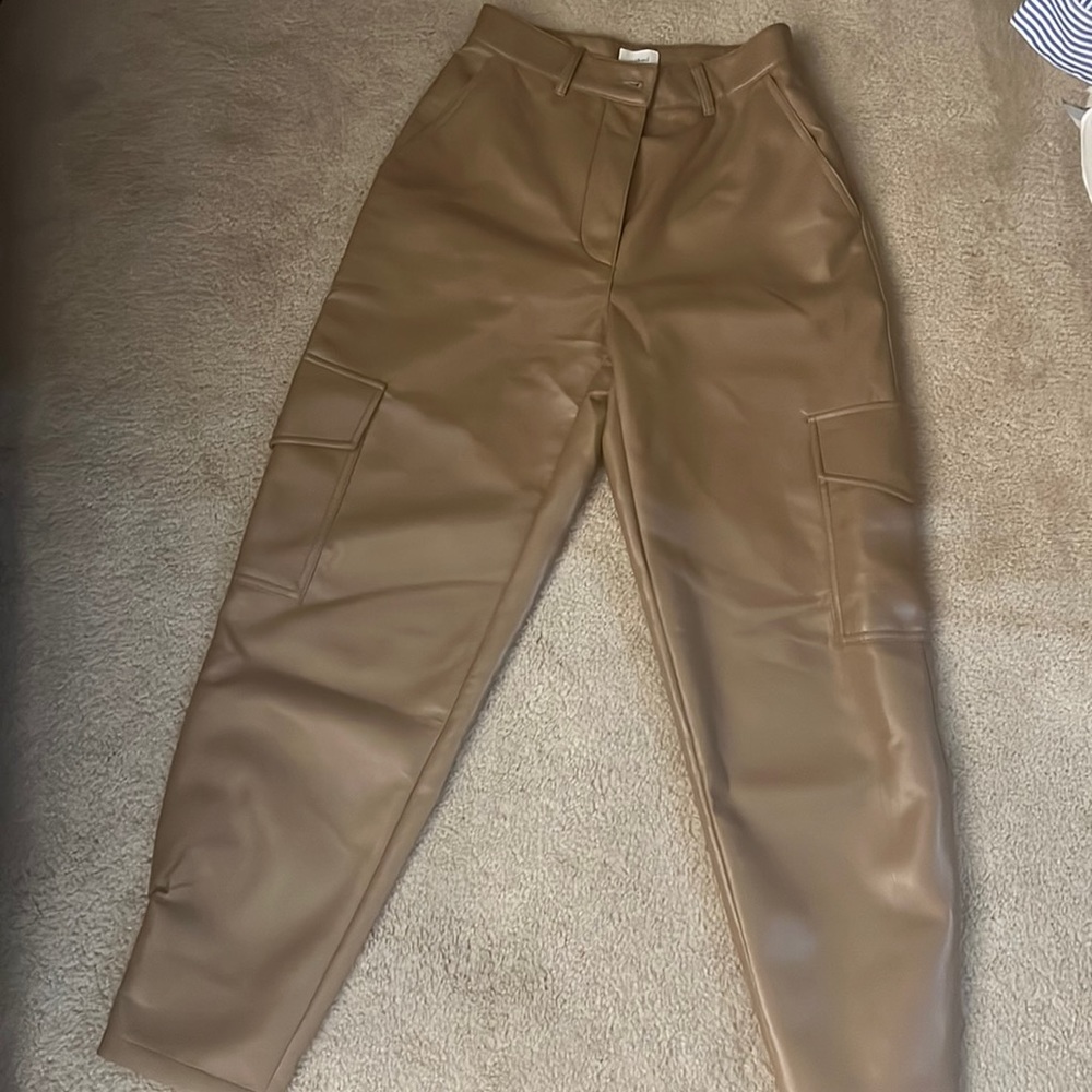 Wilfred cargo vegan leather pants